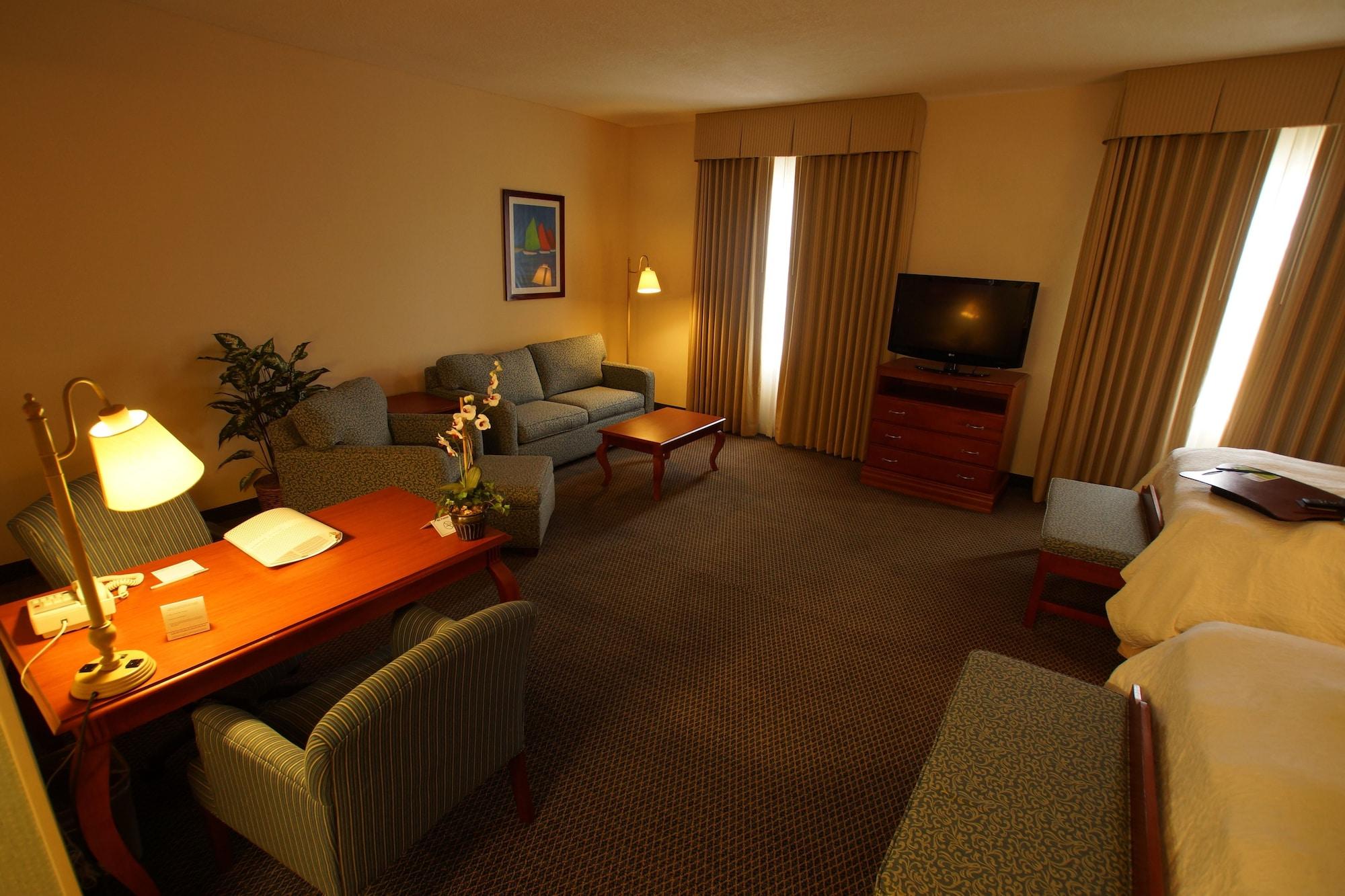 Hampton Inn Tampico Airport Eksteriør bilde