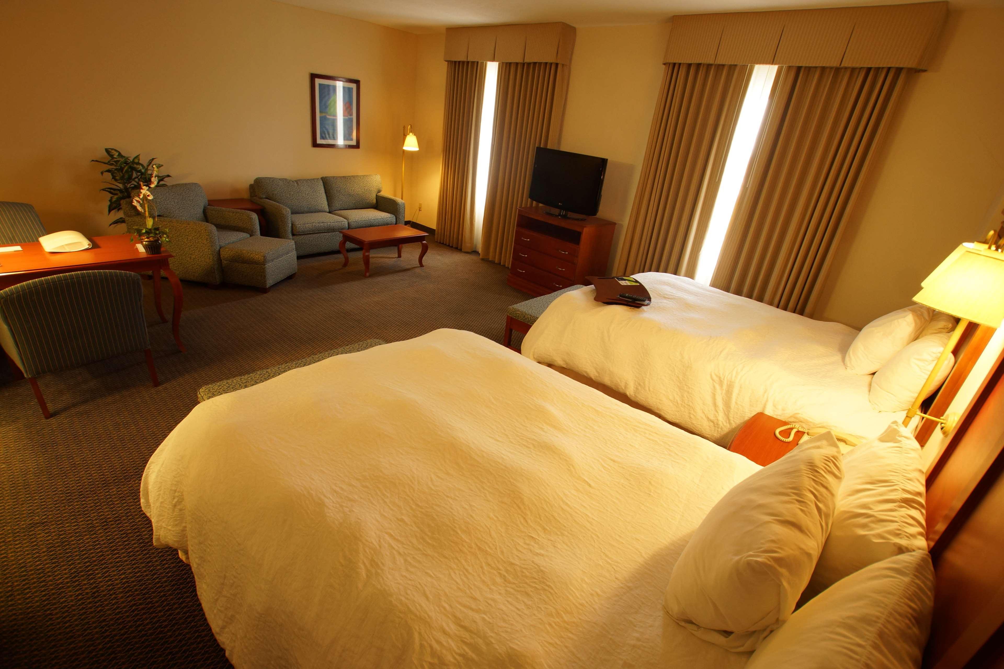 Hampton Inn Tampico Airport Eksteriør bilde